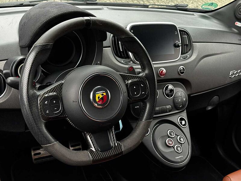 Abarth 500 Cabrio 595 C Competizione